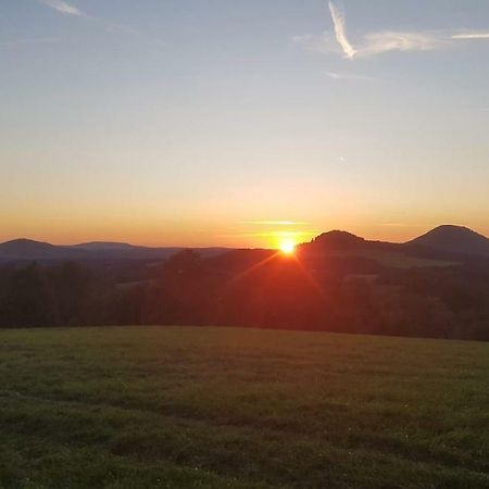 Vila Na Skalce Česká Kamenice Exteriör bild