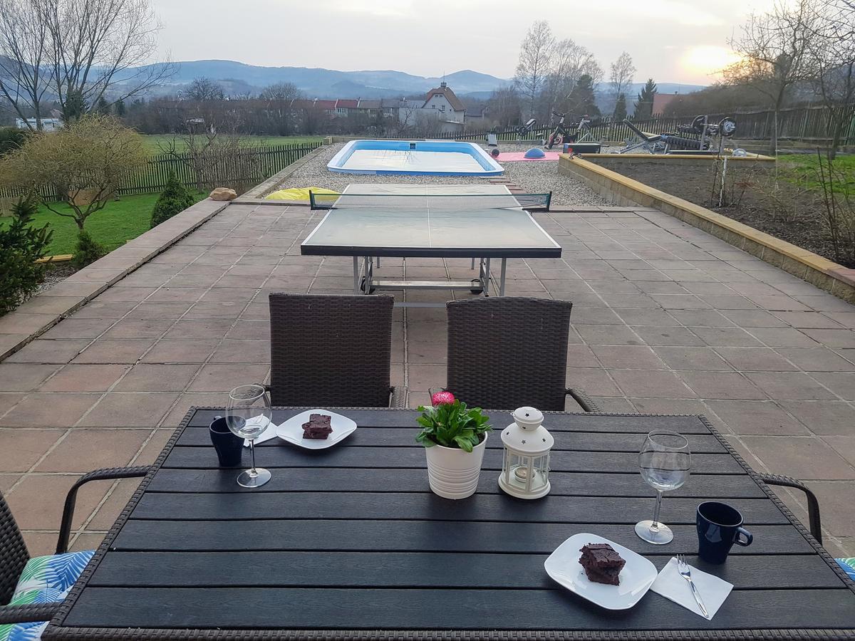 Vila Na Skalce Česká Kamenice Exteriör bild